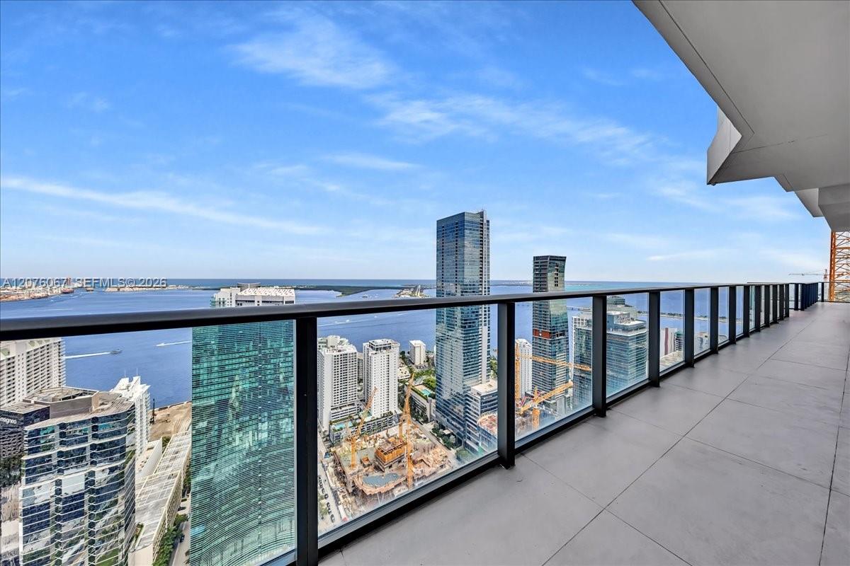 1300 SE Miami Ave Unit: UPH3