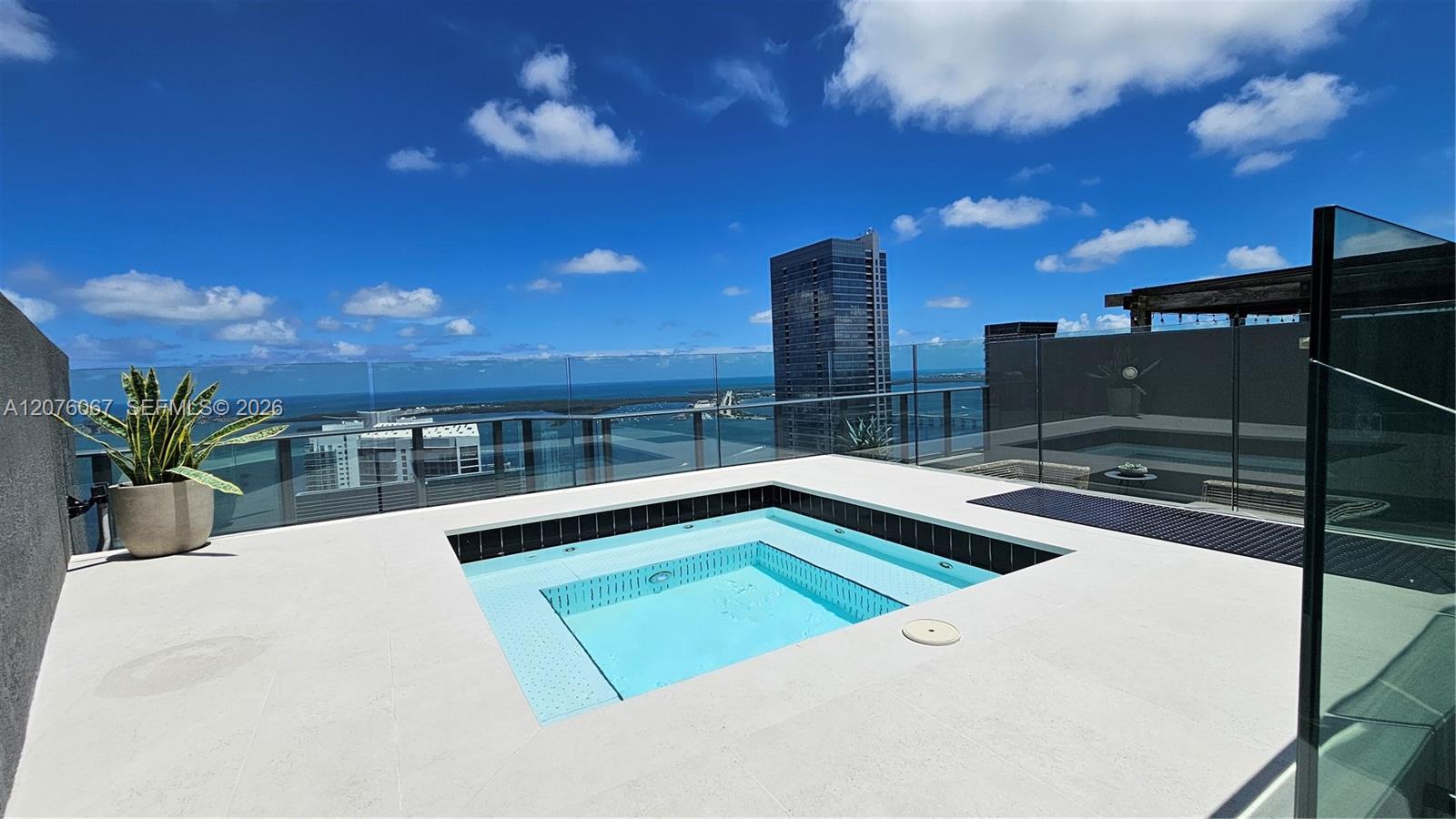 1300 SE Miami Ave Unit: UPH3