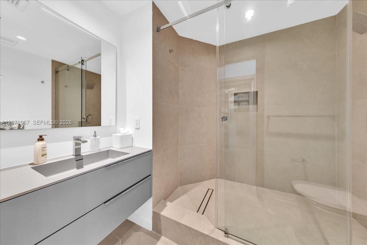 1300 SE Miami Ave Unit: UPH3