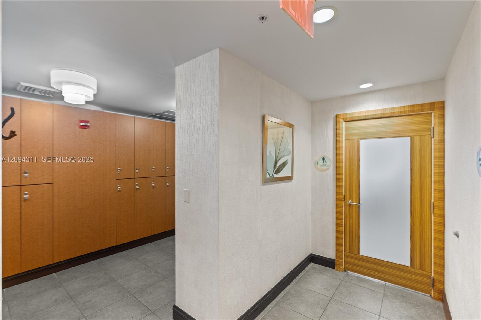 244 Biscayne Blvd # 2410