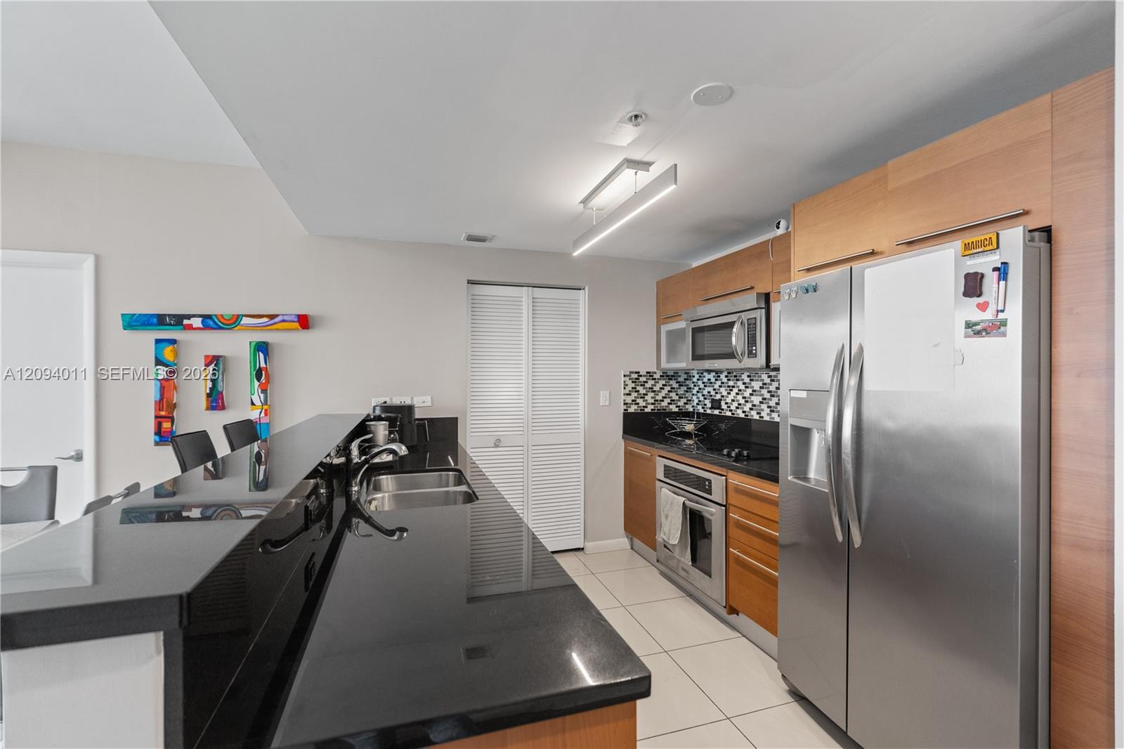 244 Biscayne Blvd # 2410