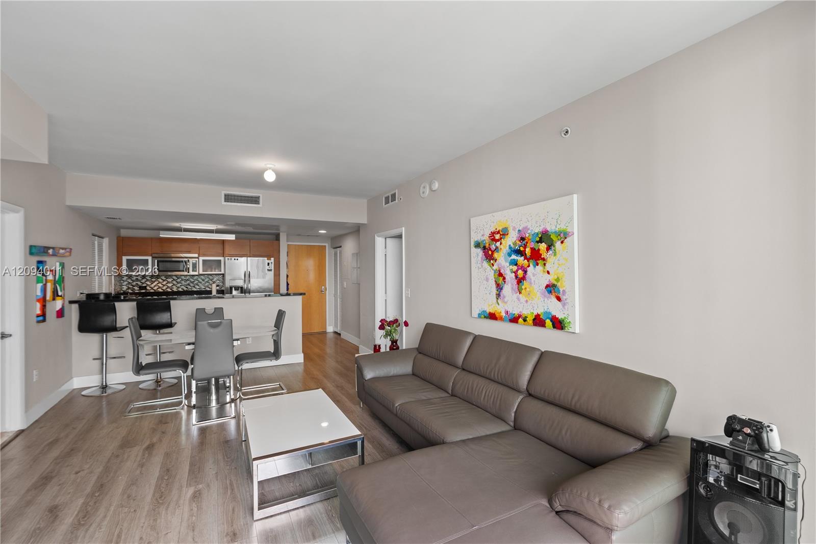 244 Biscayne Blvd # 2410