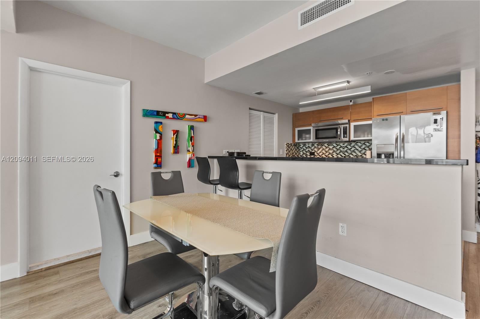 244 Biscayne Blvd # 2410