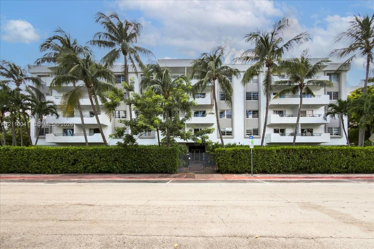 1610 Lenox Ave # 516