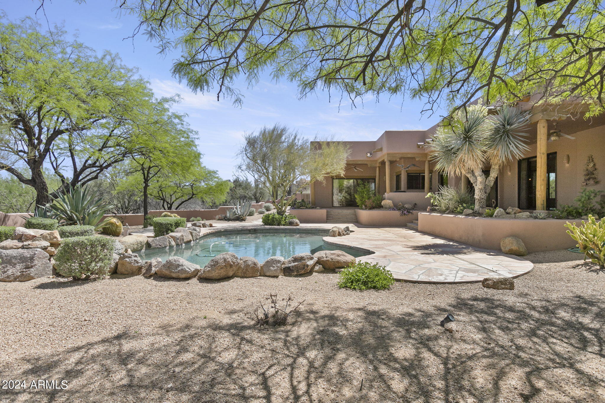 30600 N PIMA Road 76