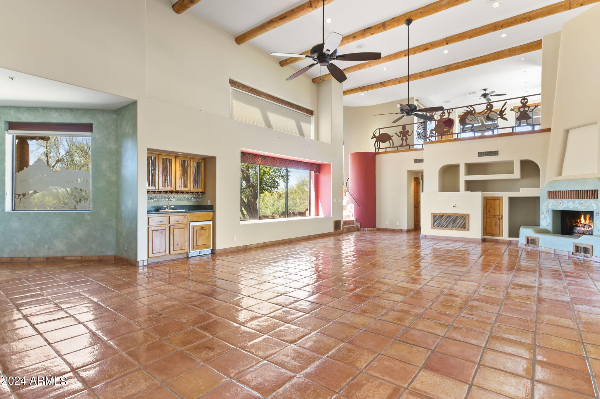 30600 N PIMA Road 76