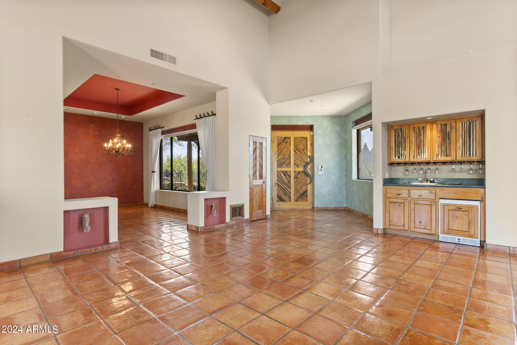 30600 N PIMA Road 76