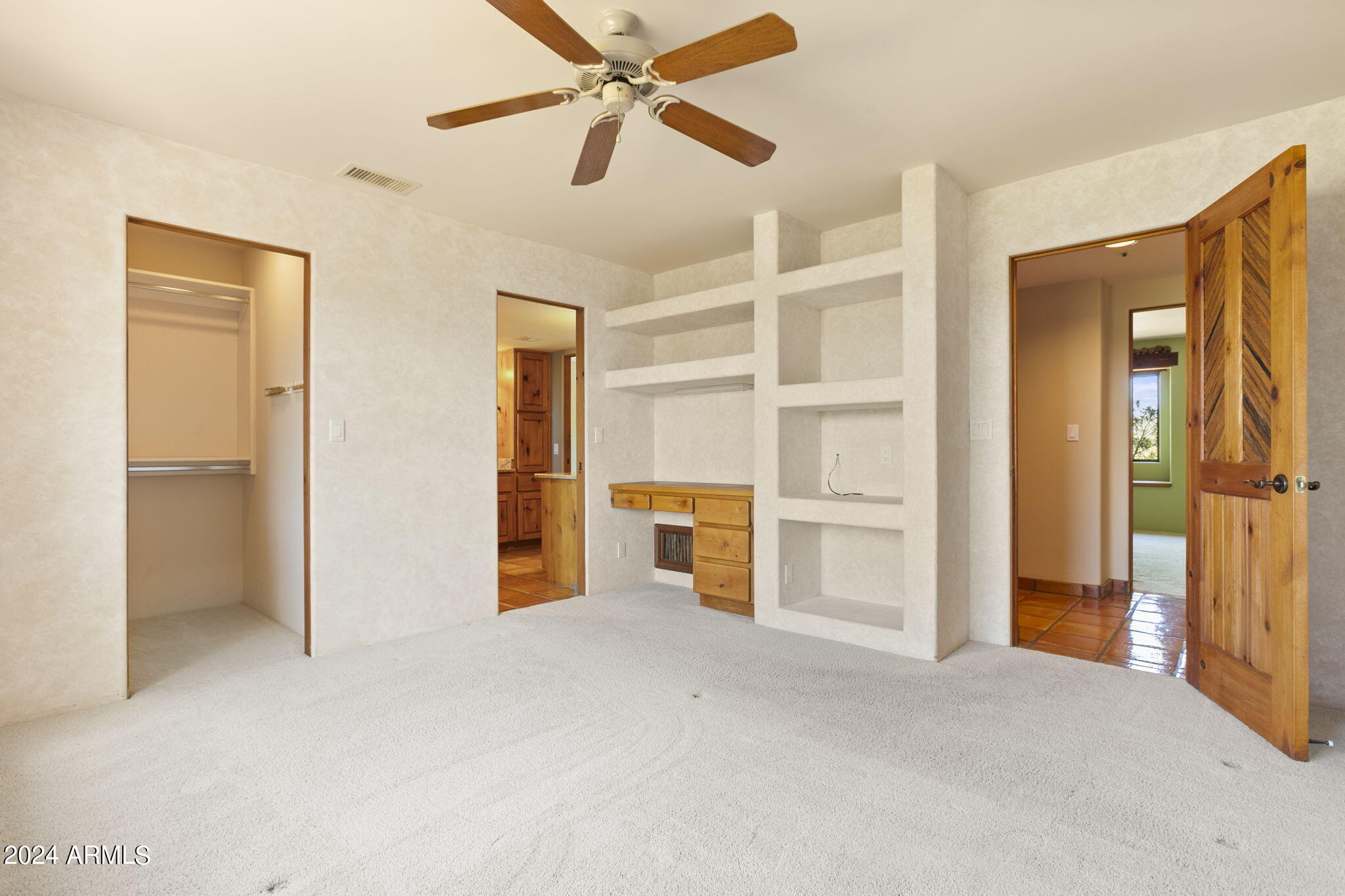 30600 N PIMA Road 76