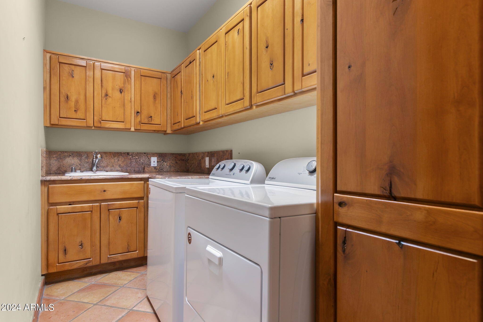 30600 N PIMA Road 76