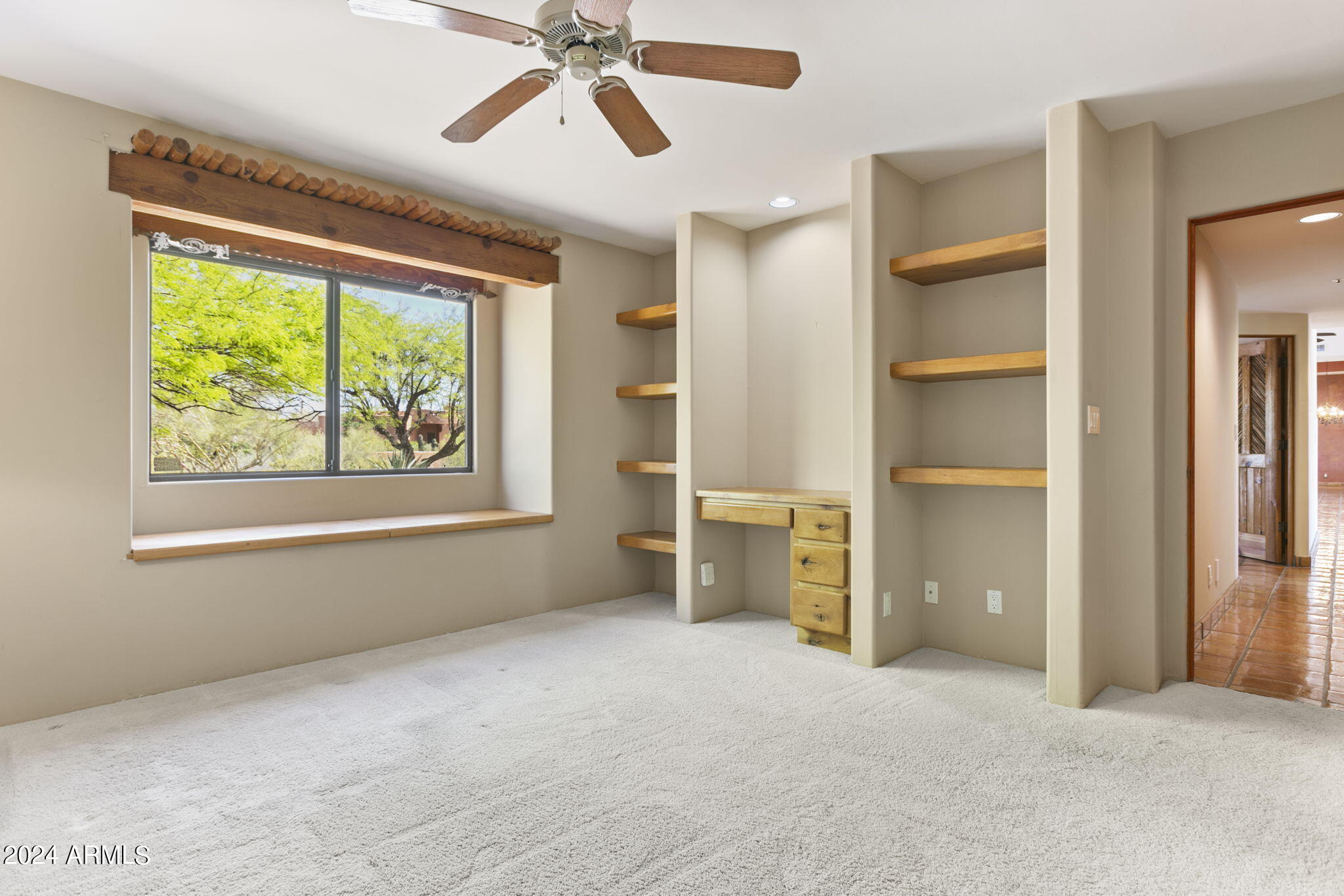 30600 N PIMA Road 76