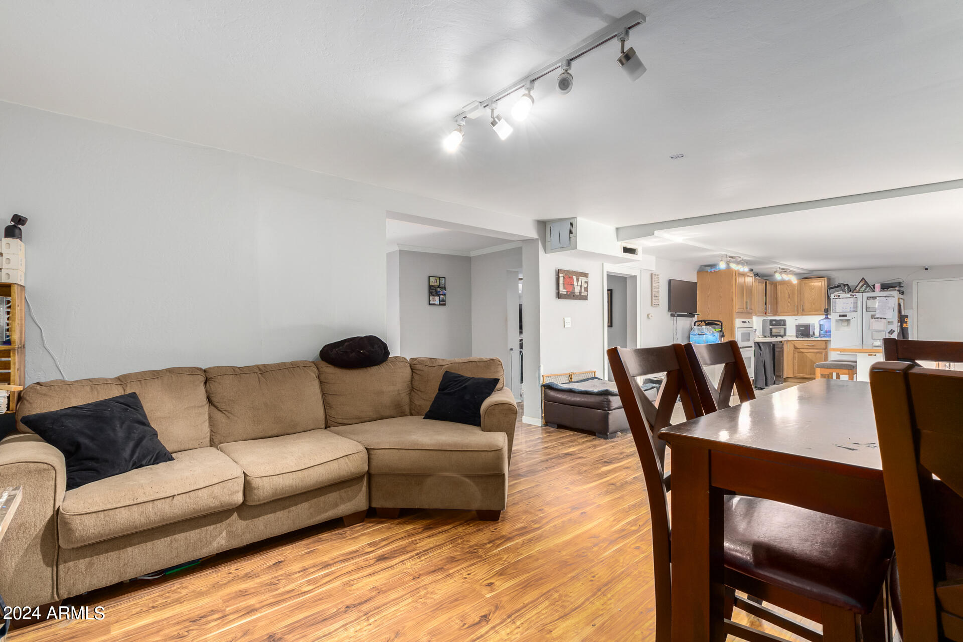 11450 N 64TH Street