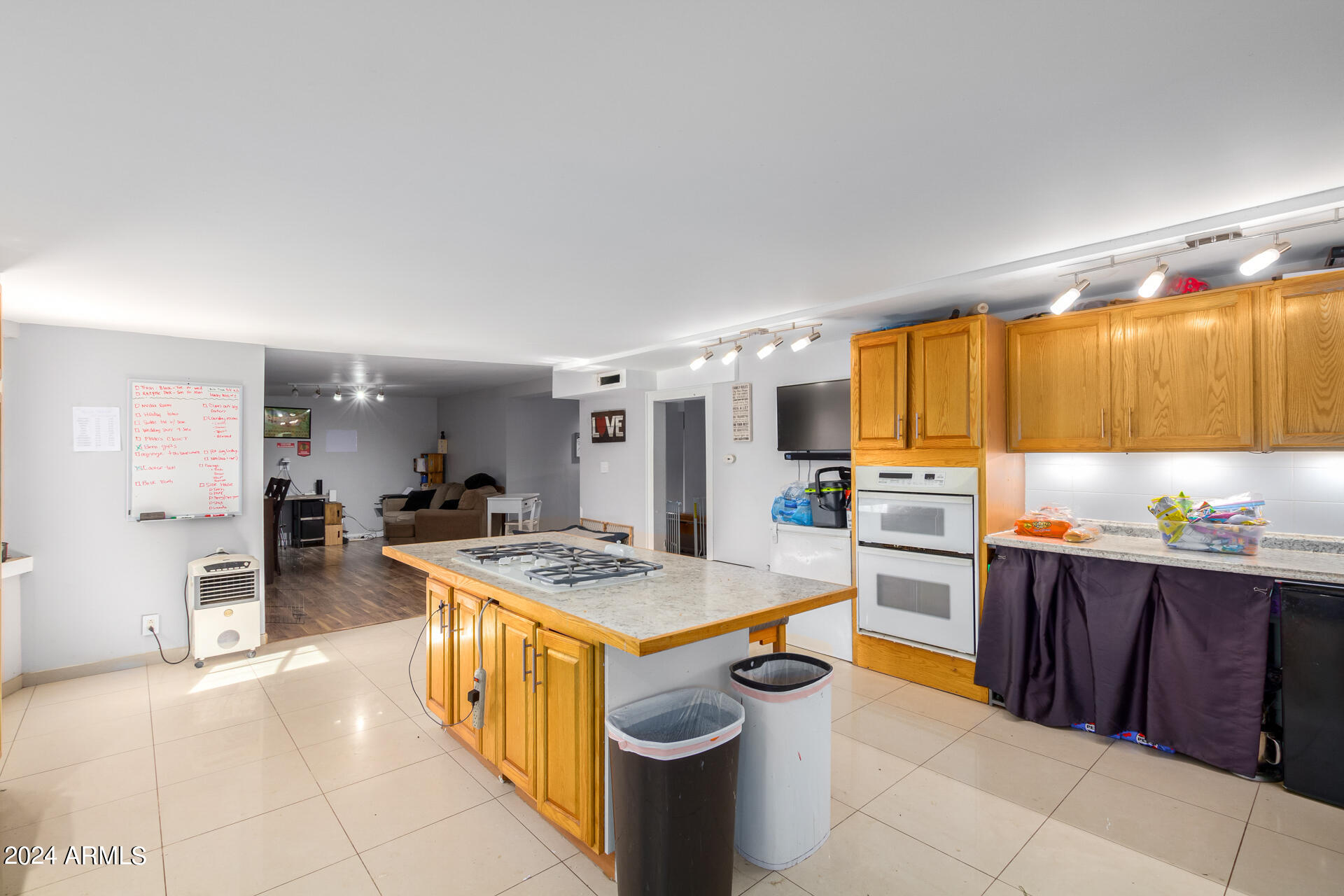 11450 N 64TH Street