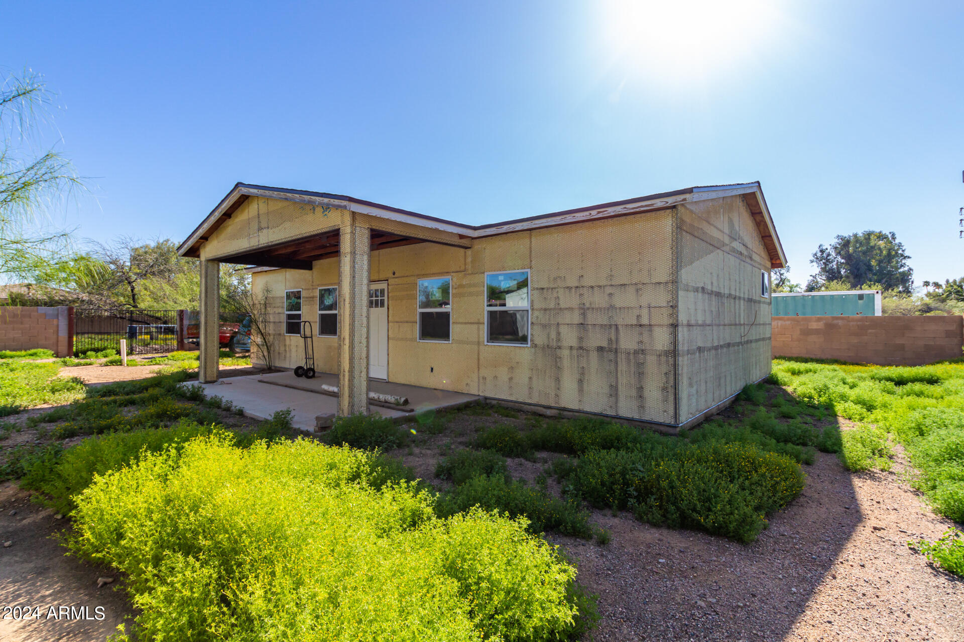 11450 N 64TH Street
