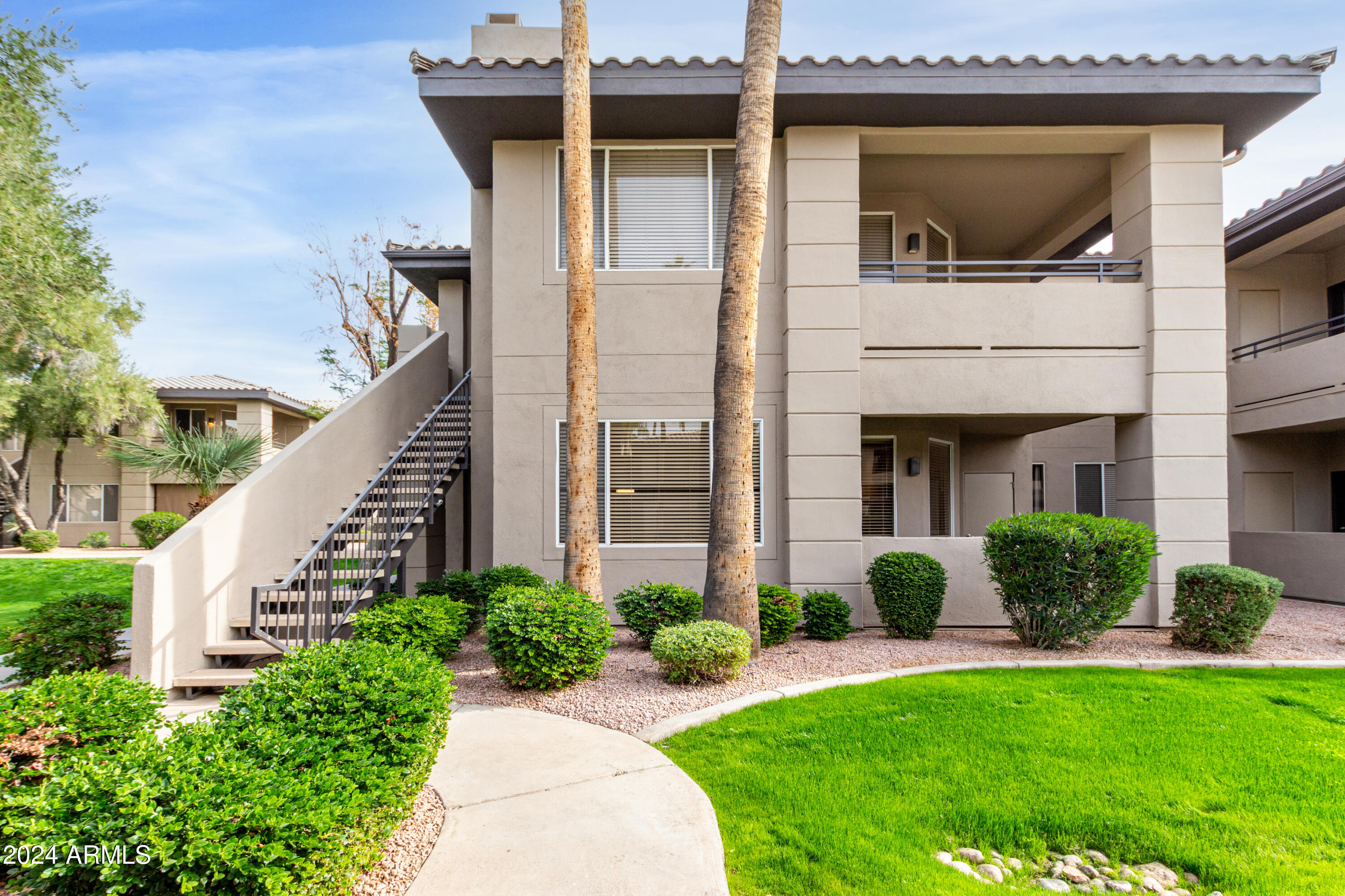 7009 E ACOMA Drive 1143