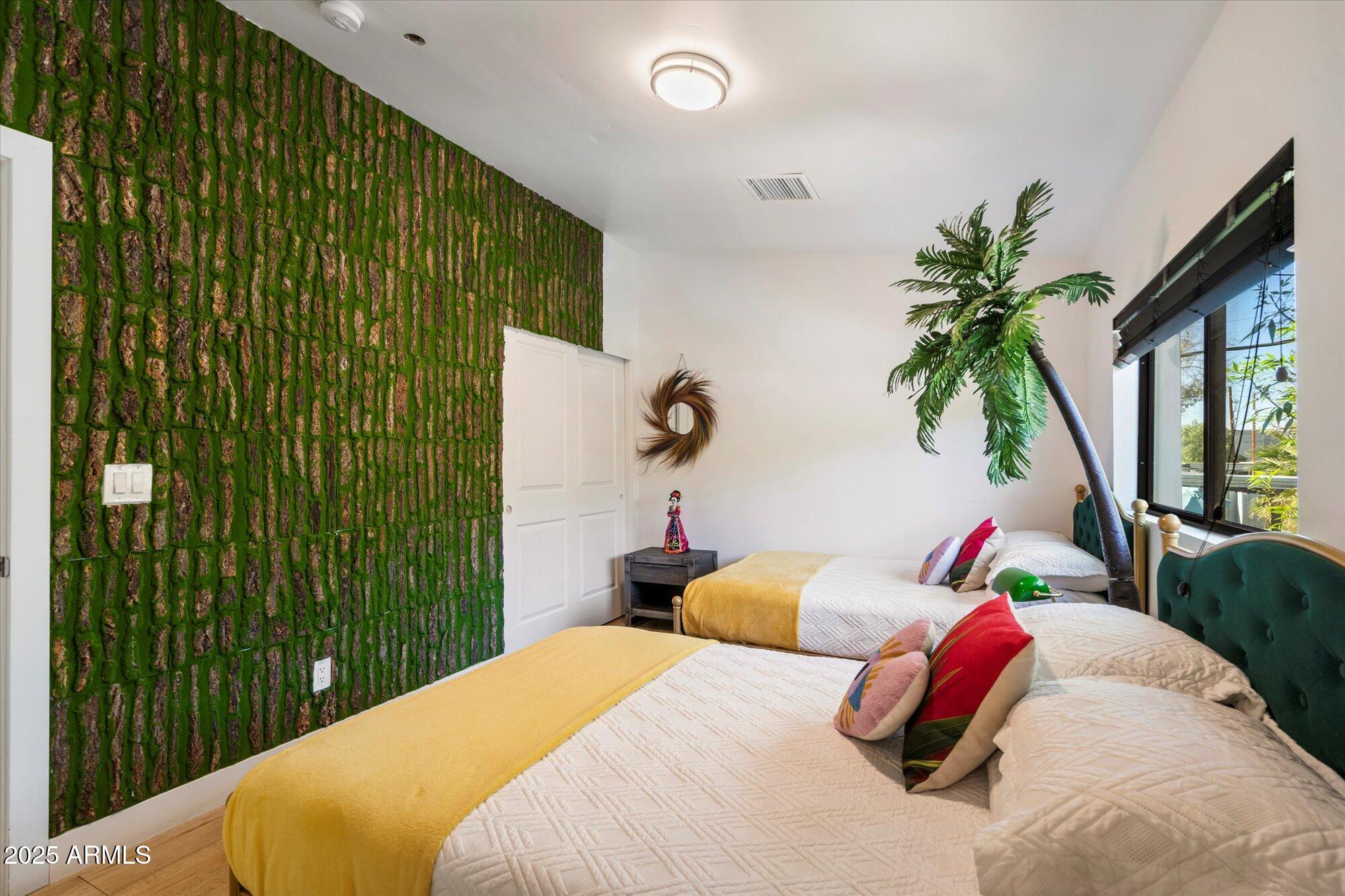 8608 E PALO VERDE Drive