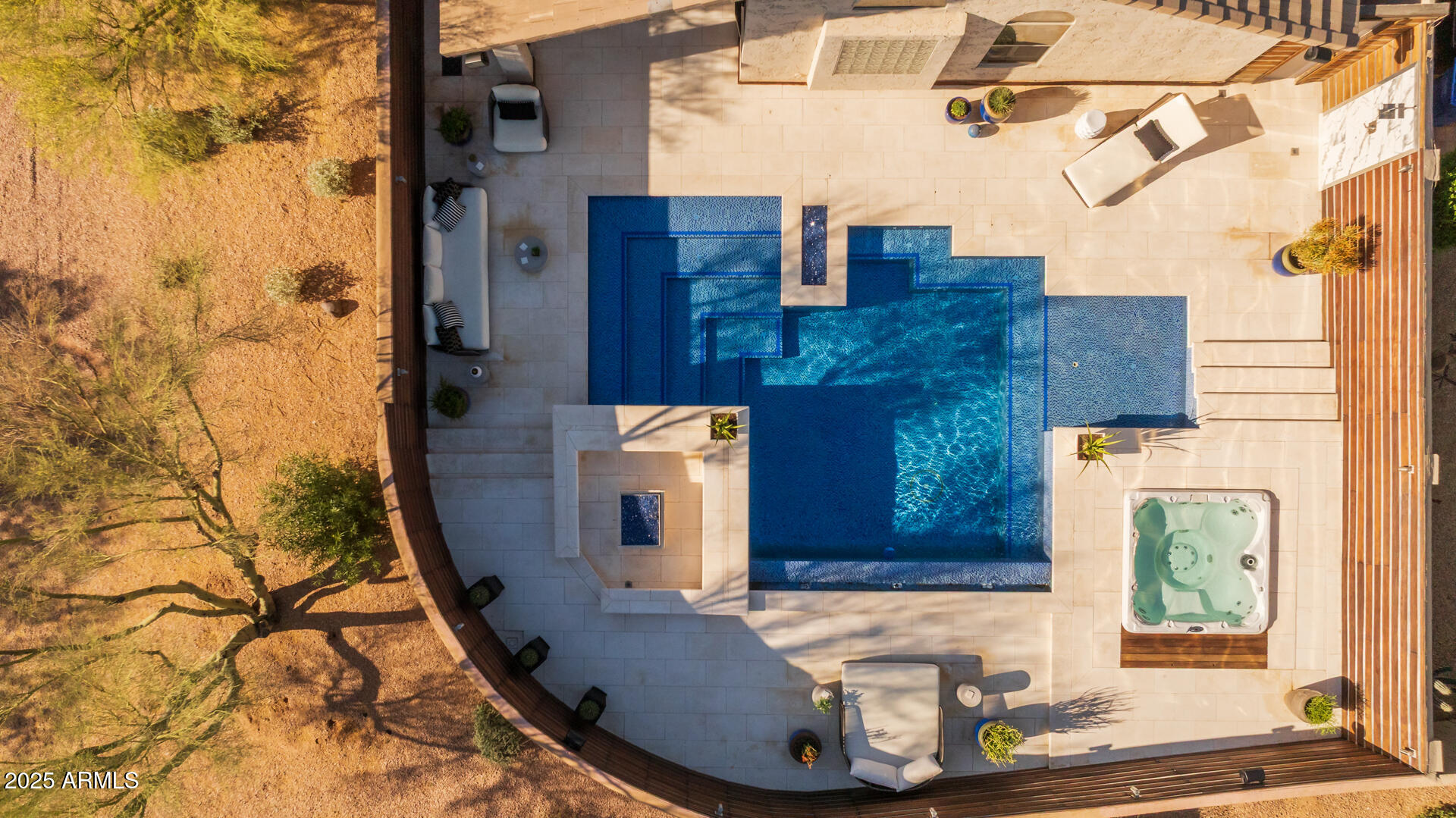 4605 E SWILLING Road