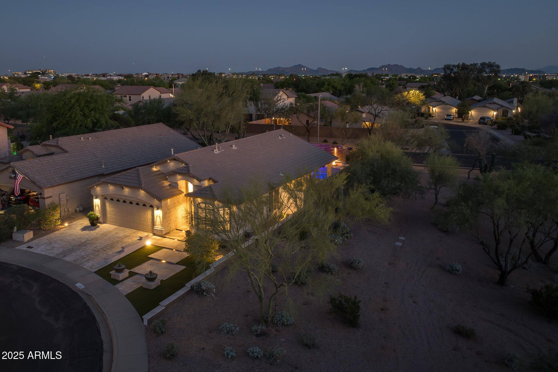 4605 E SWILLING Road