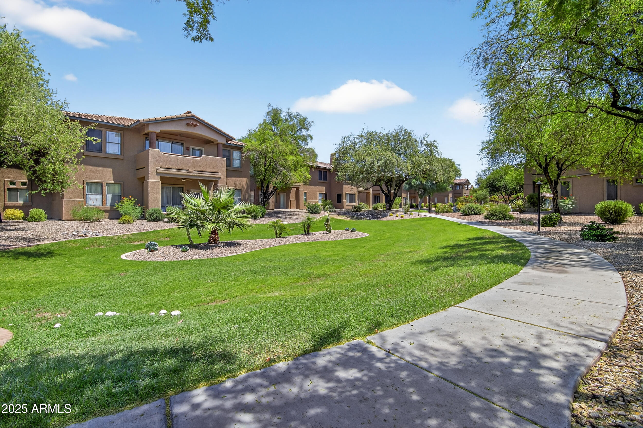 11500 E COCHISE Drive 1039