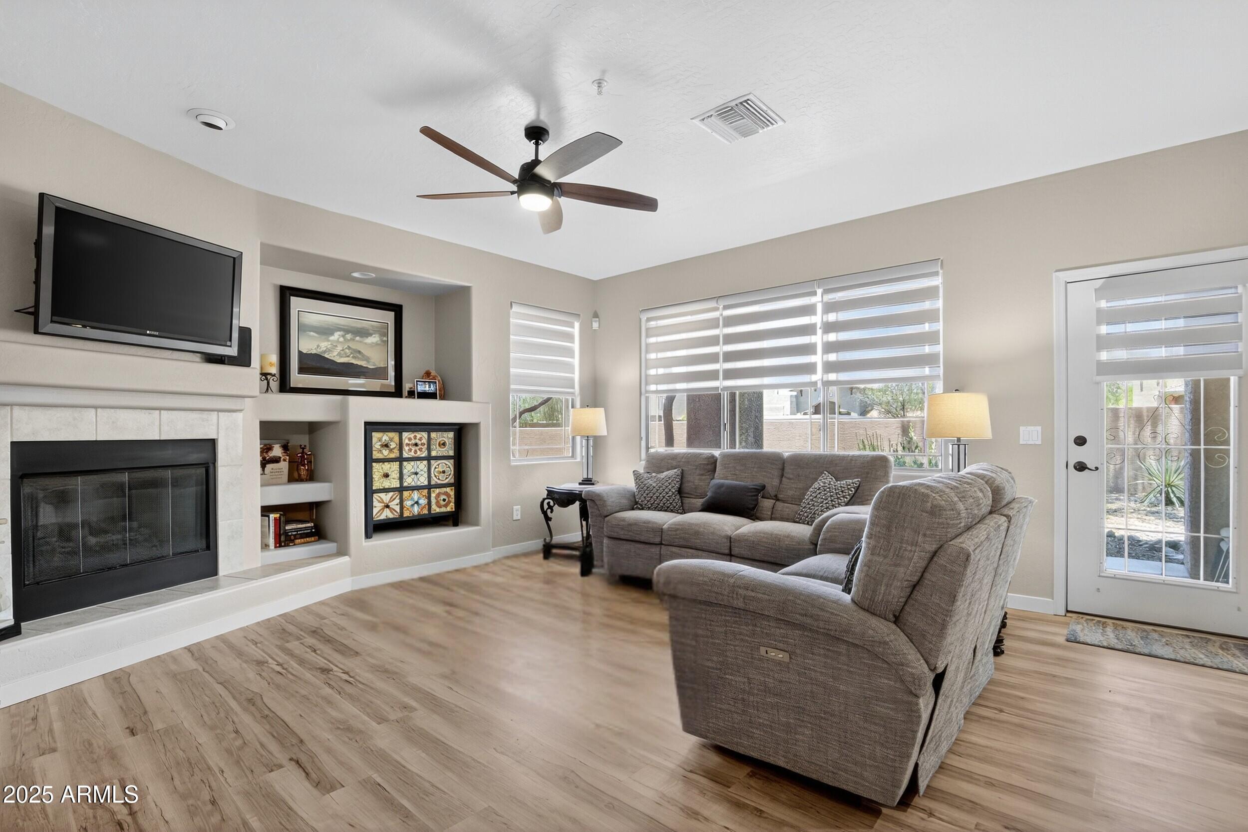 11500 E COCHISE Drive 1039