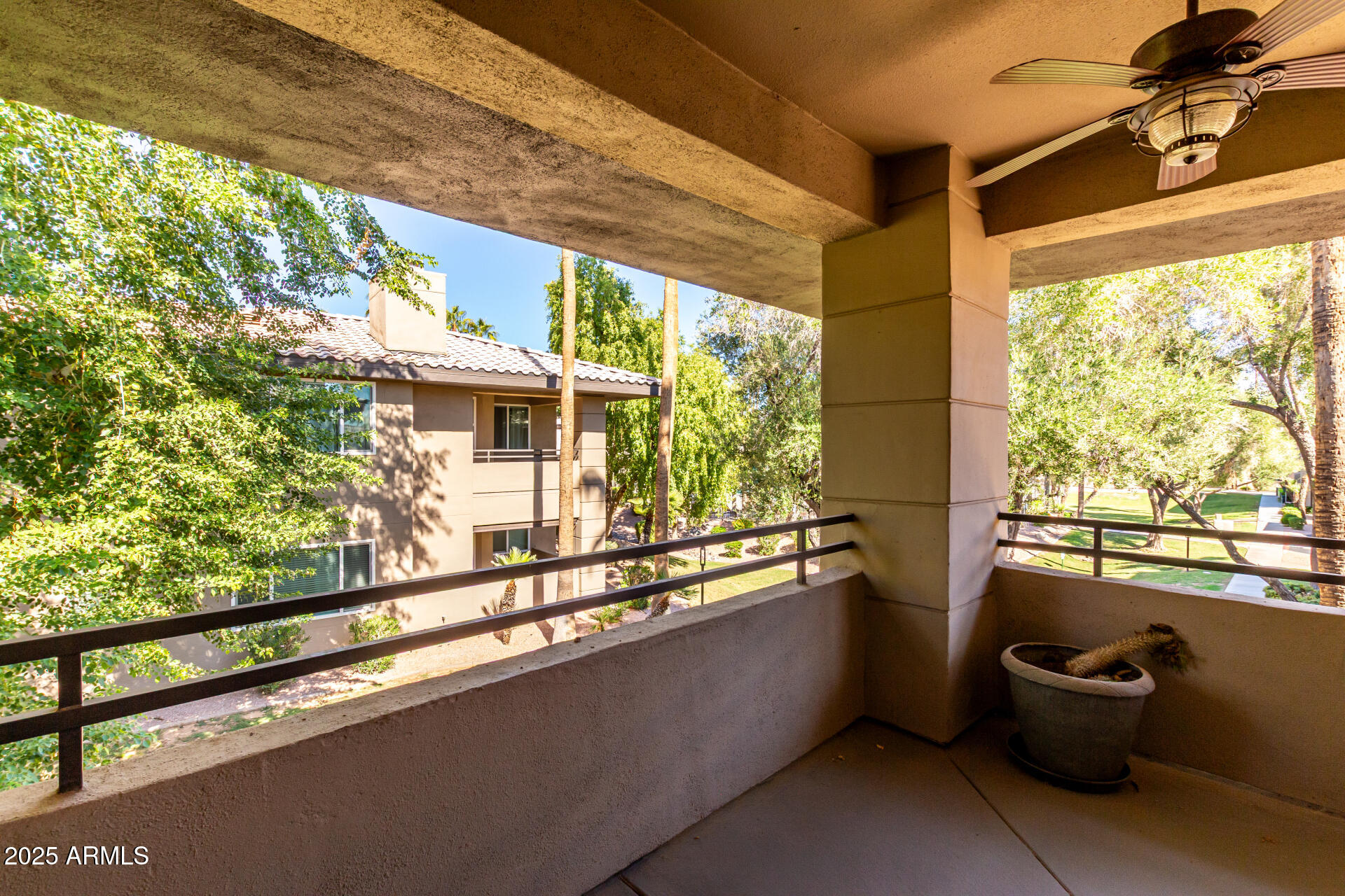 7009 E ACOMA Drive 2134