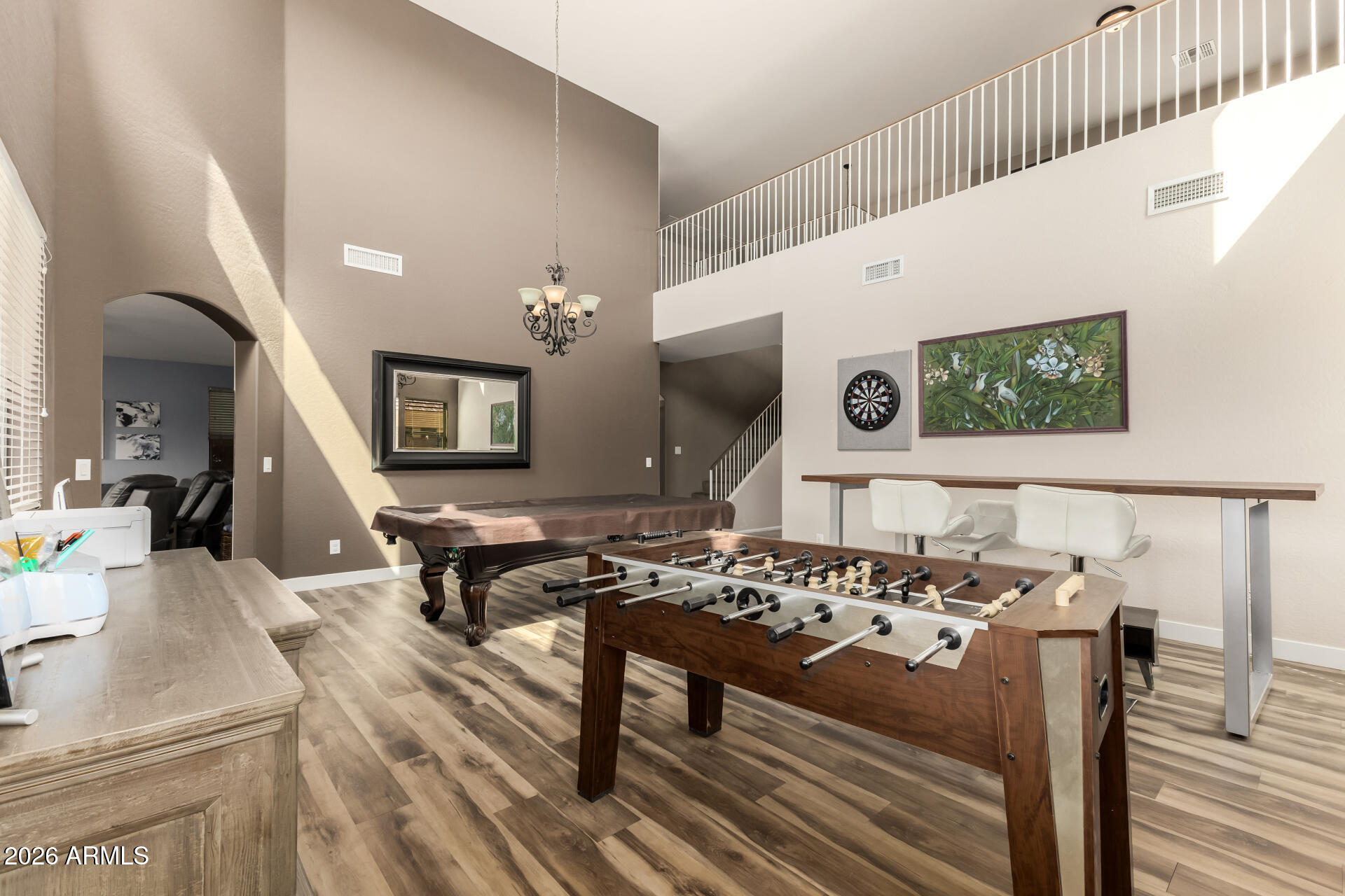 2507 E RUSTLING OAKS Lane