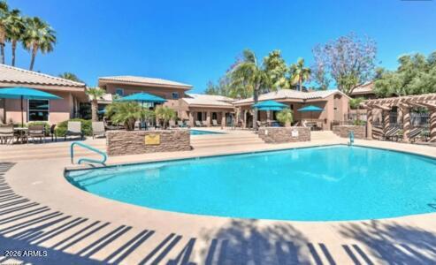 7009 E ACOMA Drive 1147
