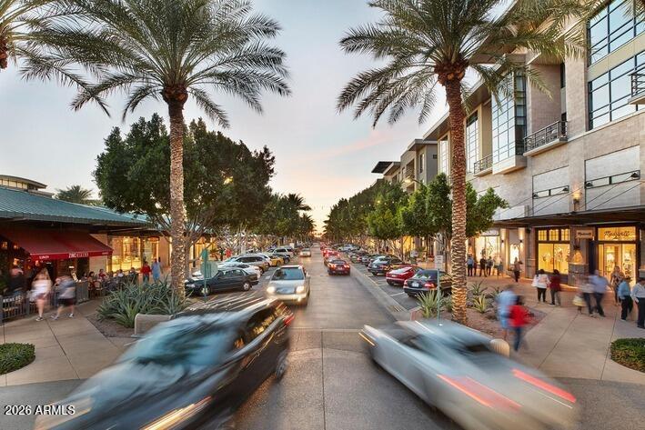 7009 E ACOMA Drive 1147