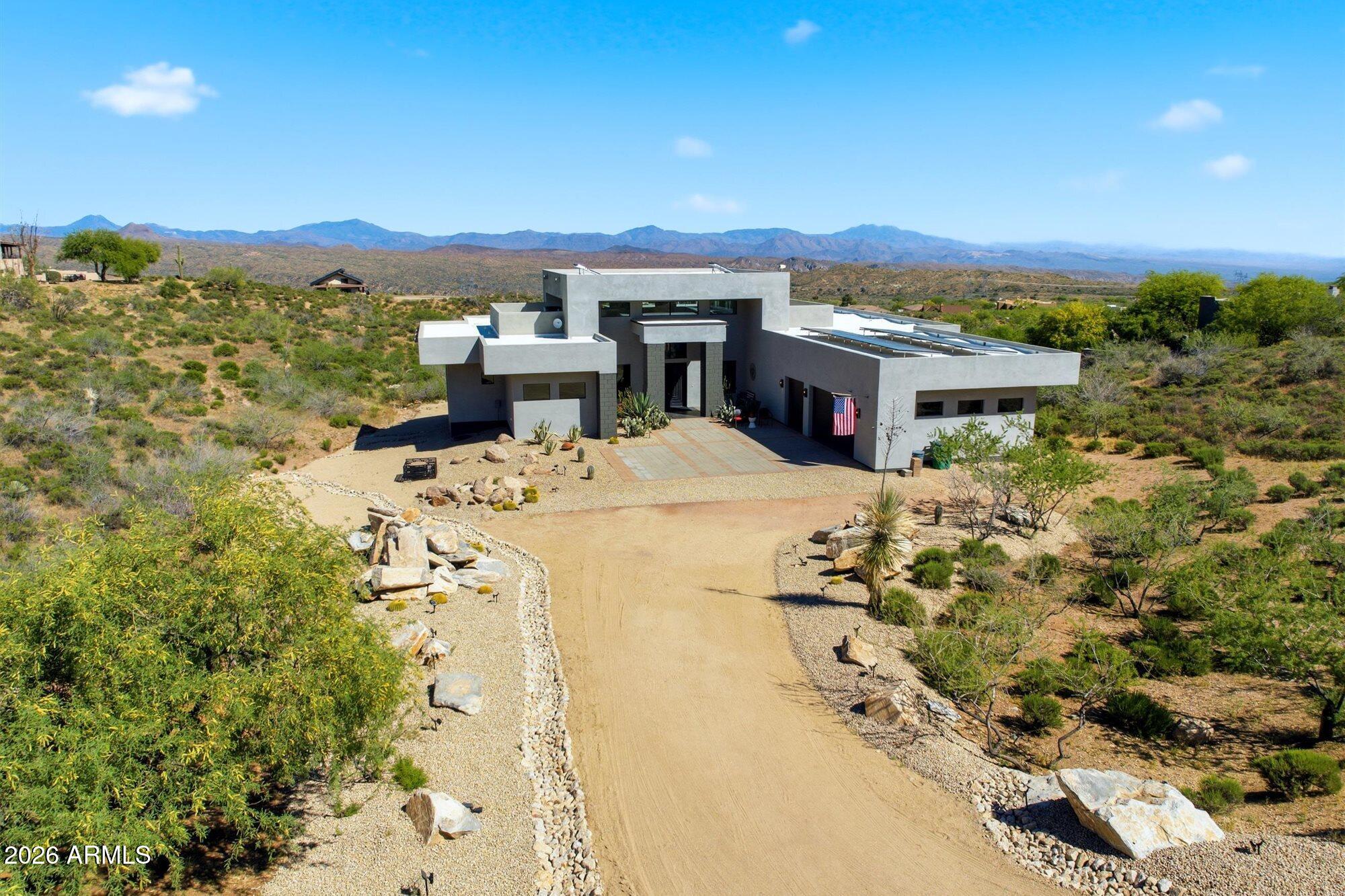 42439 N DEER TRAIL Road