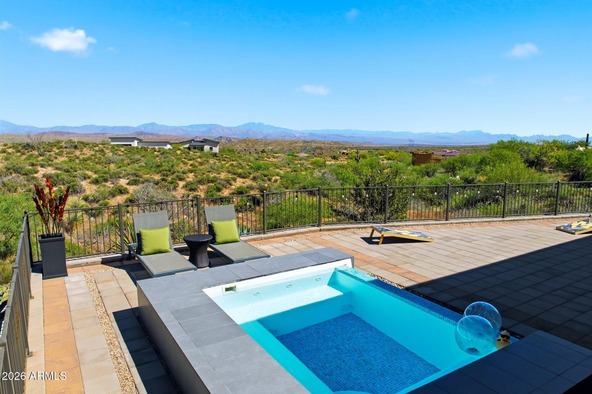 42439 N DEER TRAIL Road