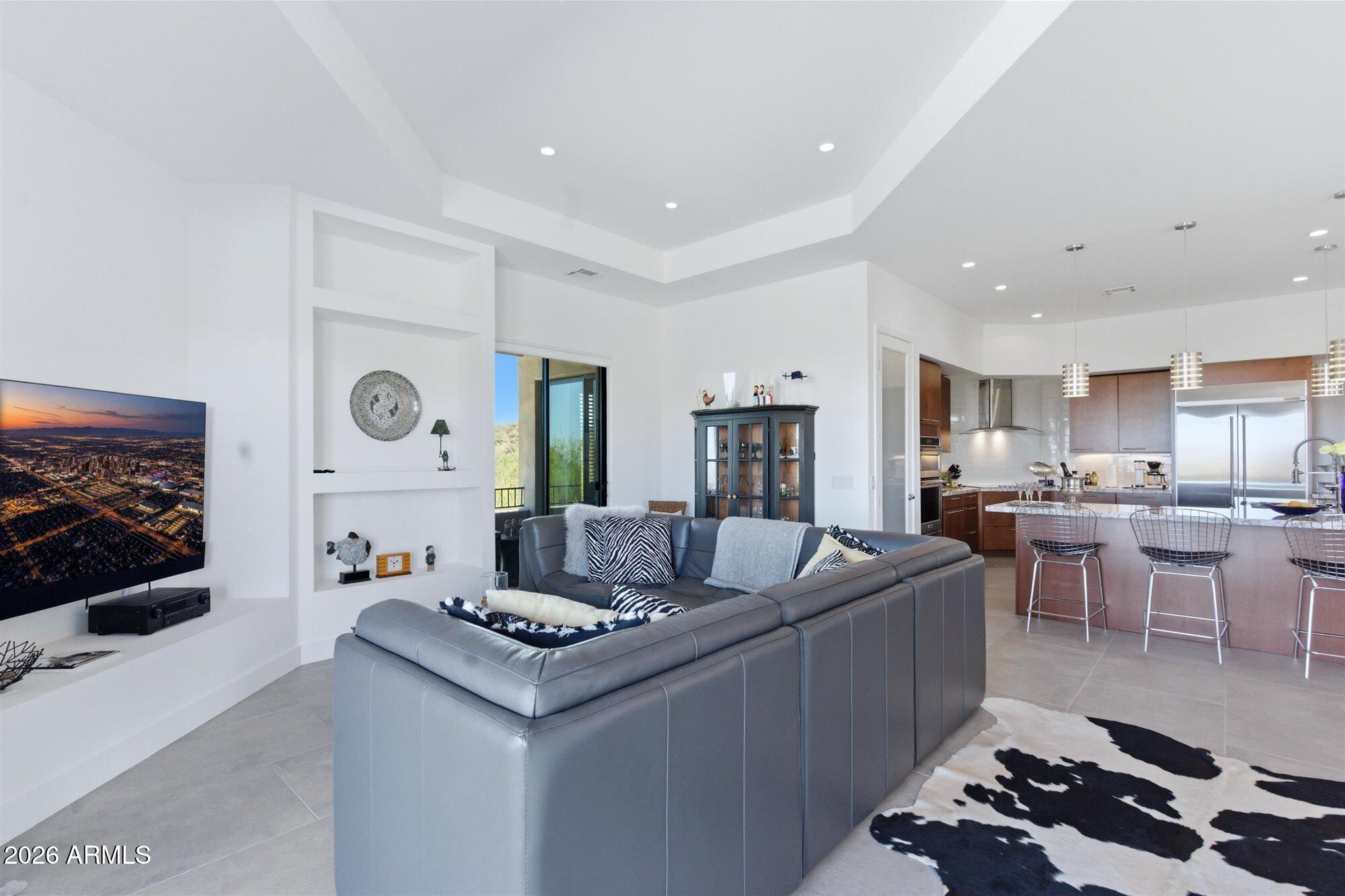 42439 N DEER TRAIL Road