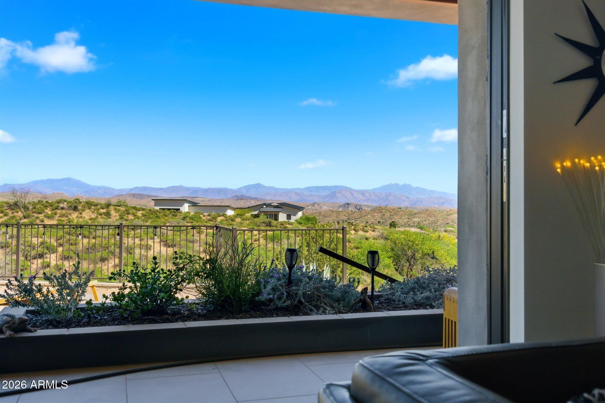 42439 N DEER TRAIL Road