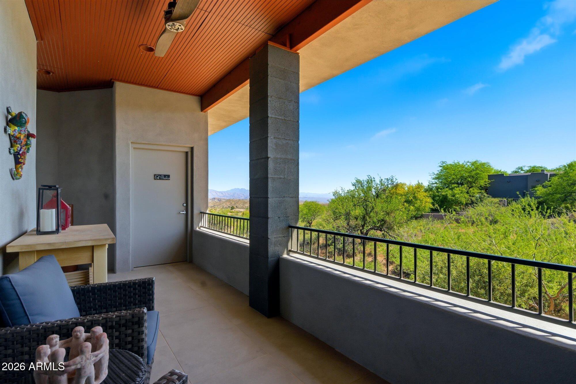 42439 N DEER TRAIL Road