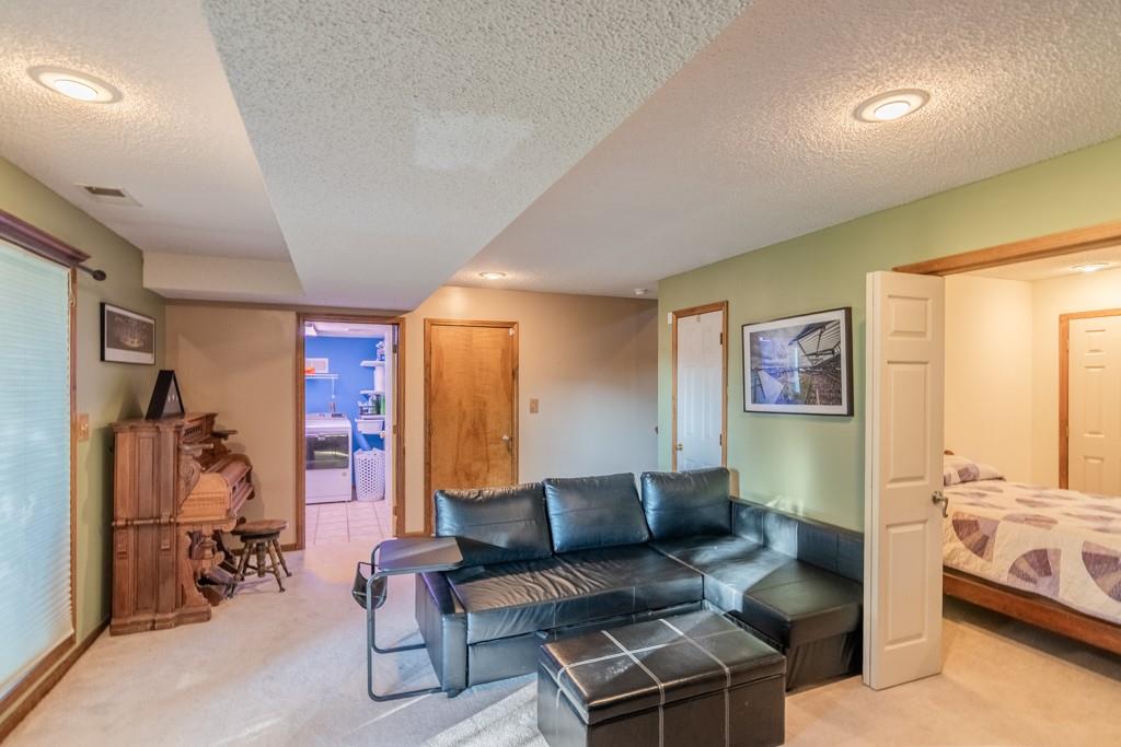 2520 N 109TH Terrace