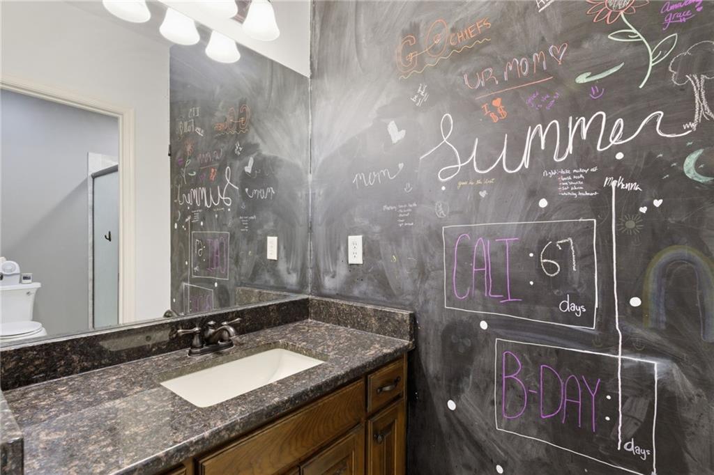 3112 N 127th Terrace