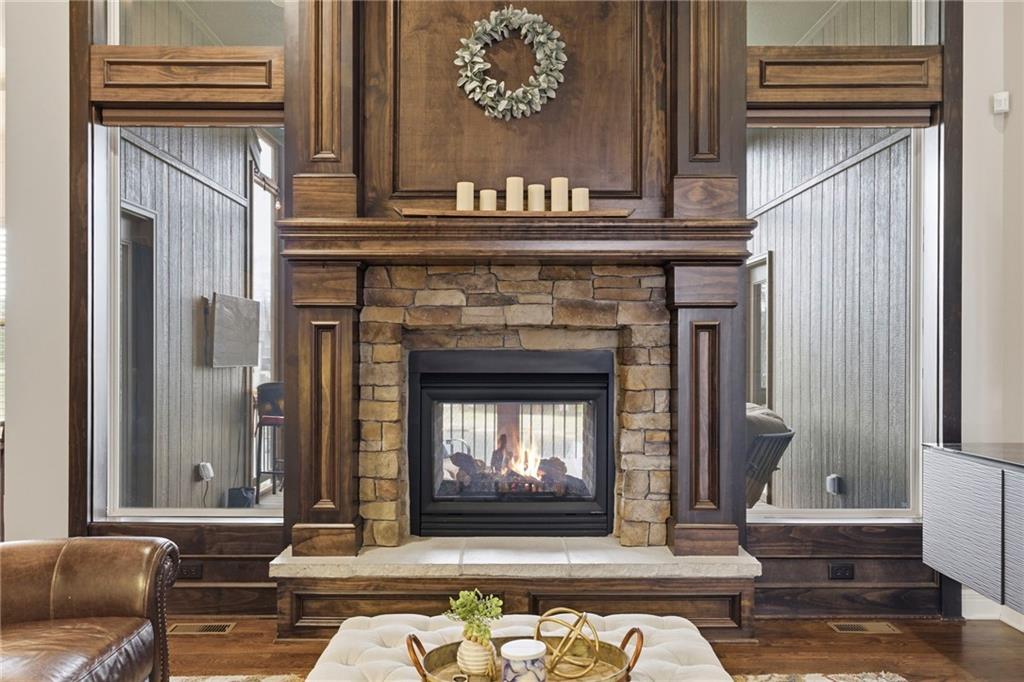 3112 N 127th Terrace