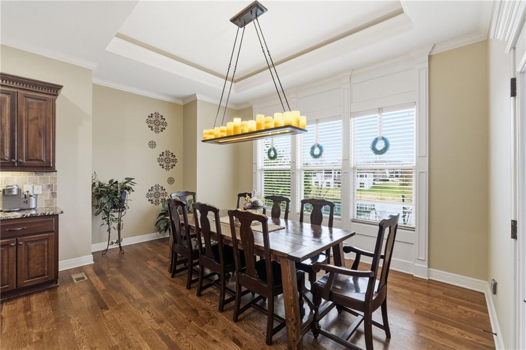 3112 N 127th Terrace