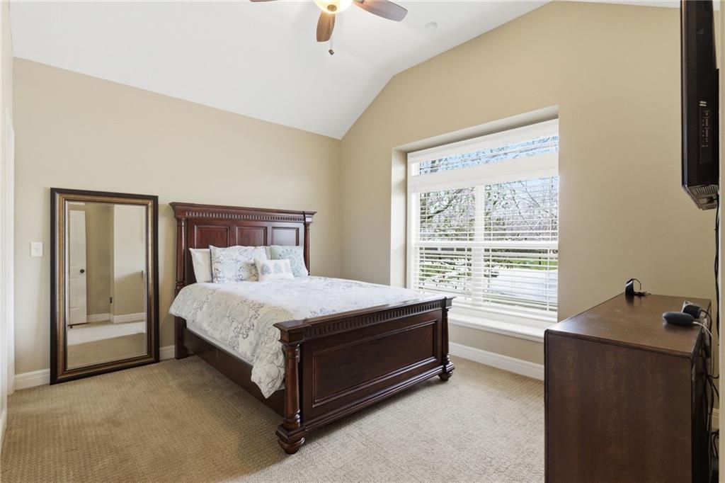 3112 N 127th Terrace