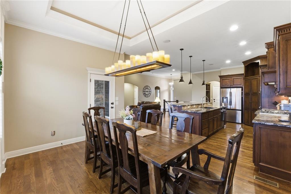 3112 N 127th Terrace