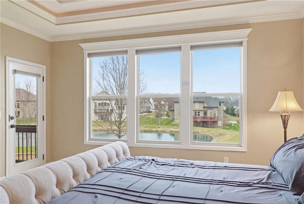 3112 N 127th Terrace