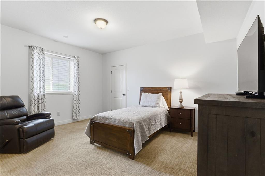 3112 N 127th Terrace