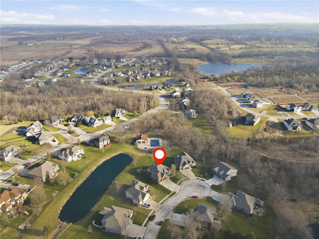 3112 N 127th Terrace