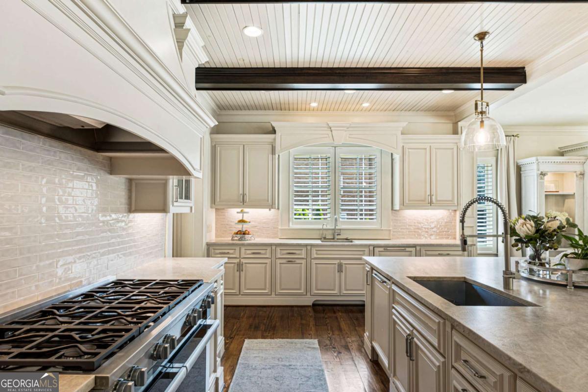 1891 Sam Snead Drive