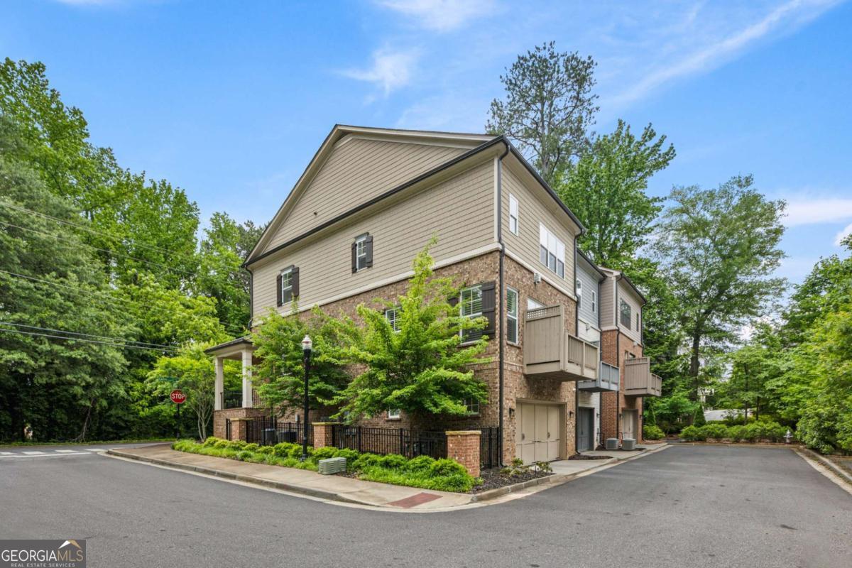 148 Canton Street