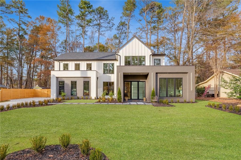 185 Pebble Trail