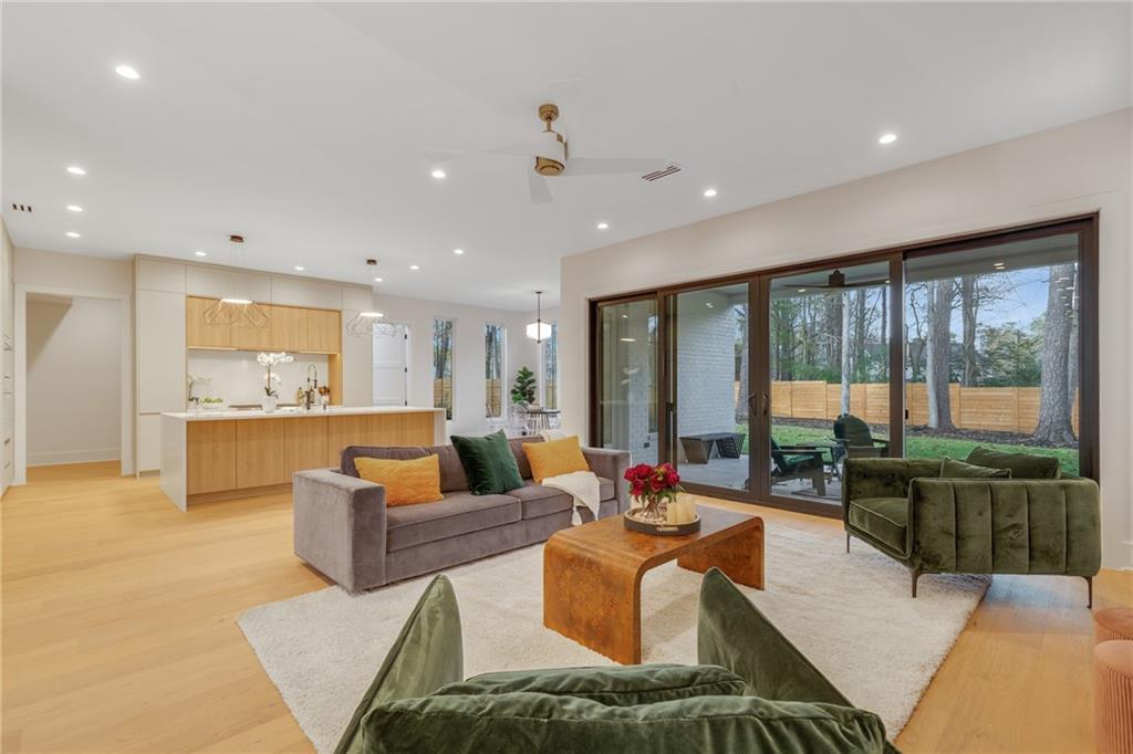 185 Pebble Trail