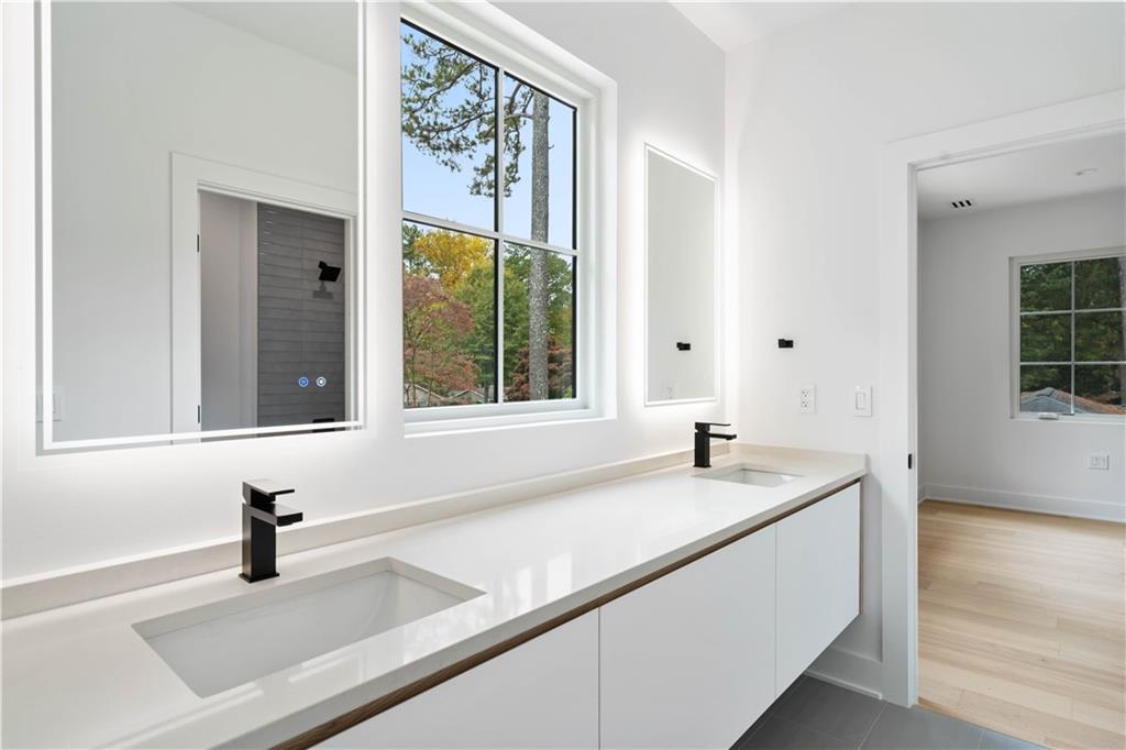 185 Pebble Trail