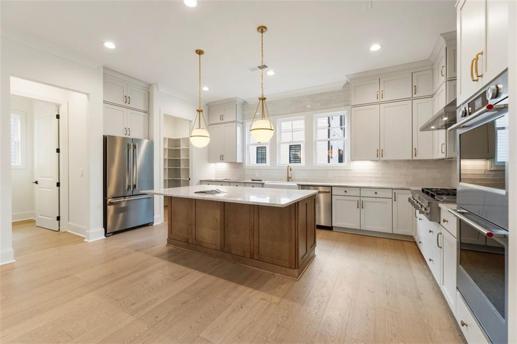 135 Alcovy Terrace