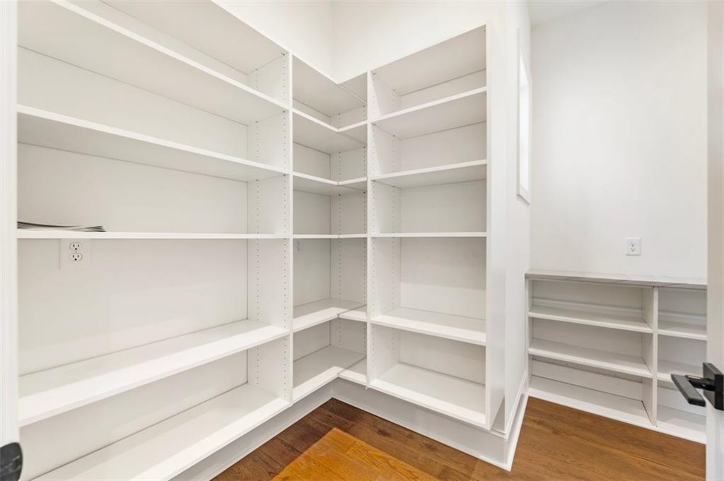 125 Alcovy Terrace