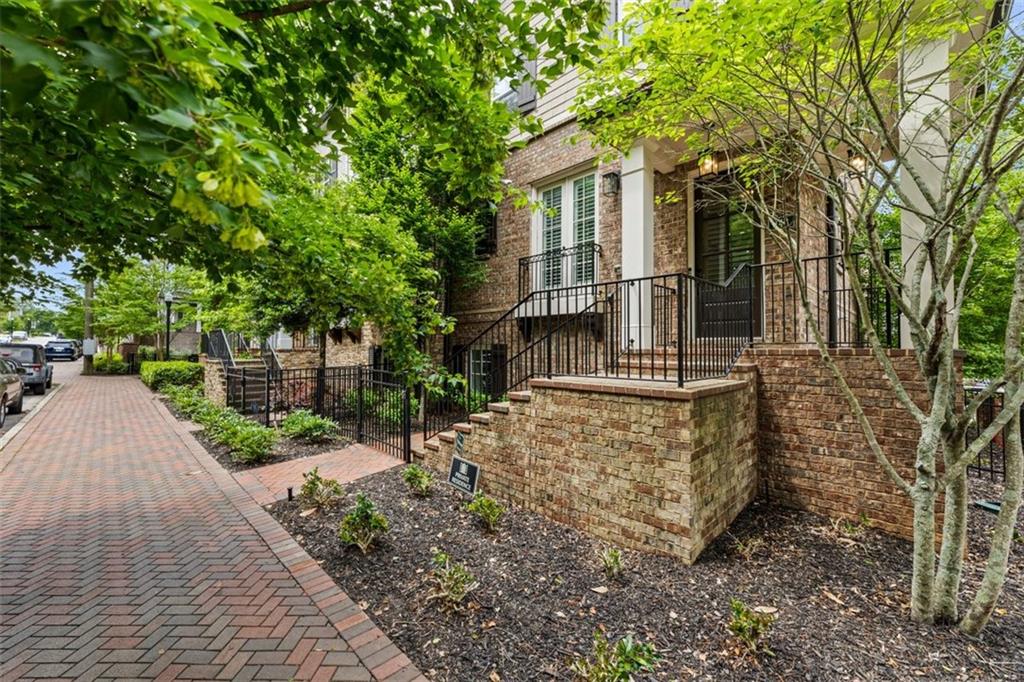 148 Canton Street