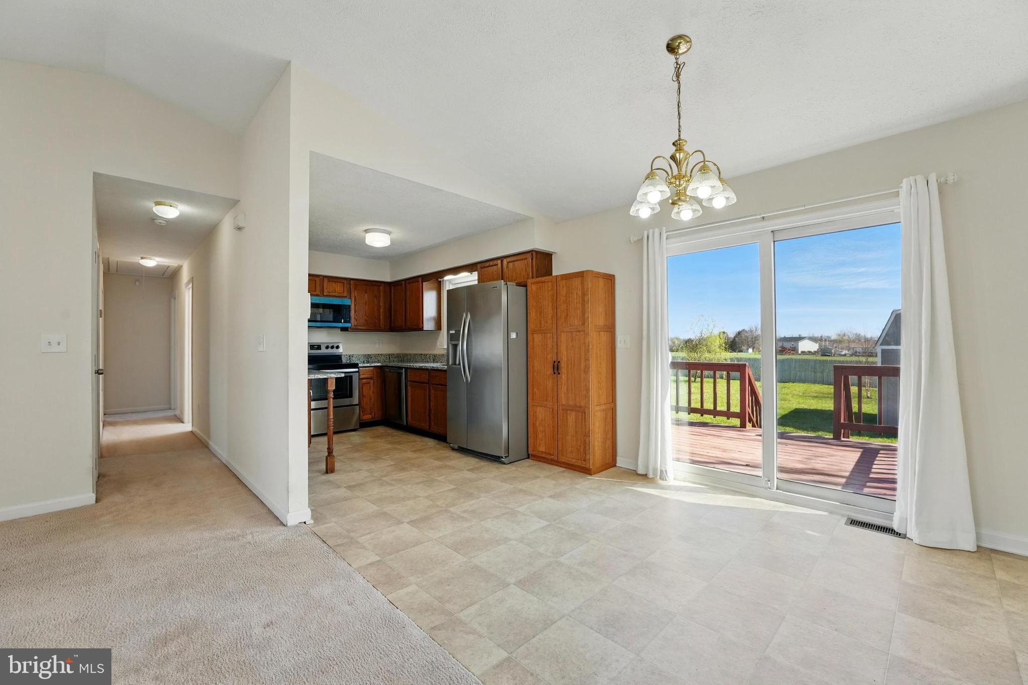 10744 Blake Ln
